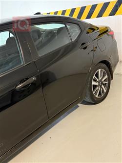 نیسان ڤێرسا